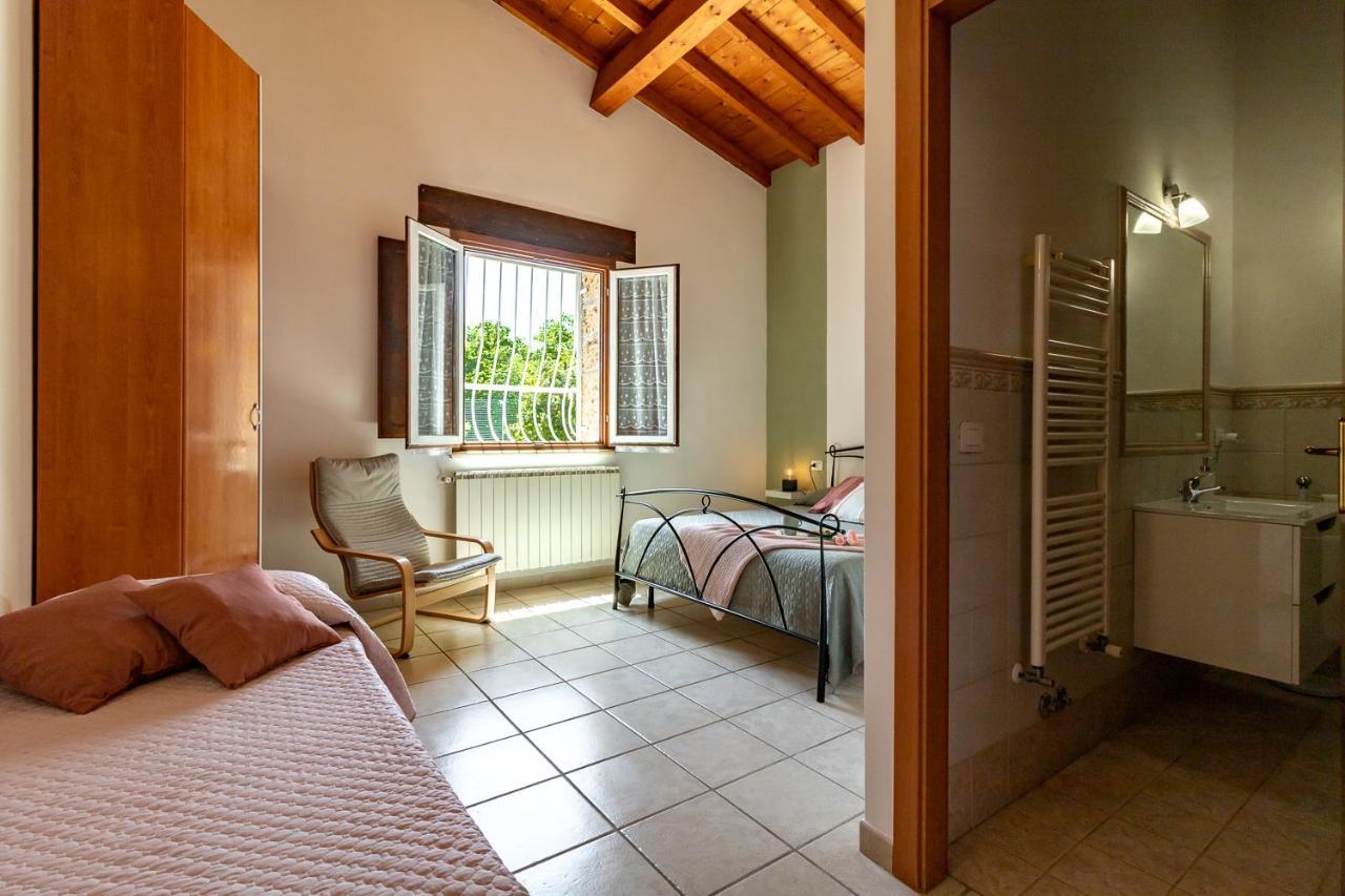 Villa Vacanze La Quercia Carbognano Eksteriør bilde